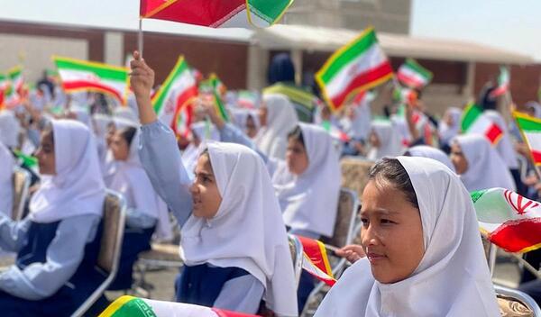 عکس مدرسه شاه حسینی