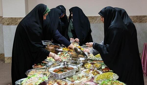 عکس مدرسه شاه حسینی