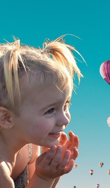 عکس شاد پس زمینه کامپیوتر