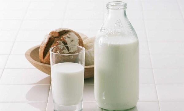 عکس شیر جوشیده