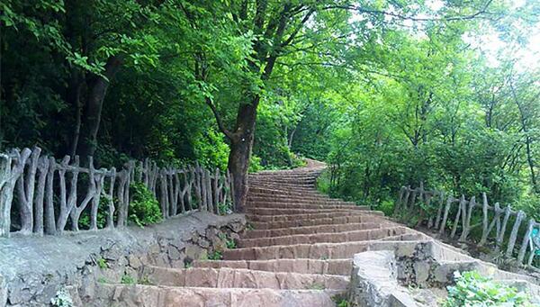 عکس ابشار شیطان کوه لاهیجان