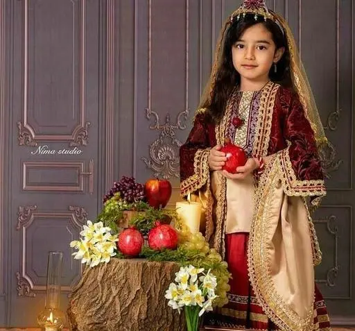 عکس شب یلدایی دخترانه