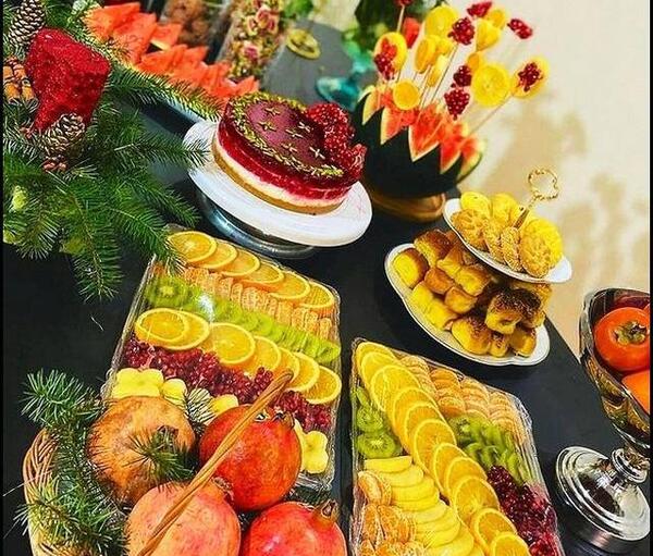 عکس تزیین شب یلدا سفره