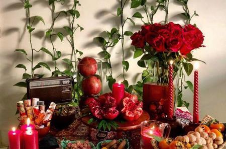 عکس تزیین سفره ی شب یلدا ساده