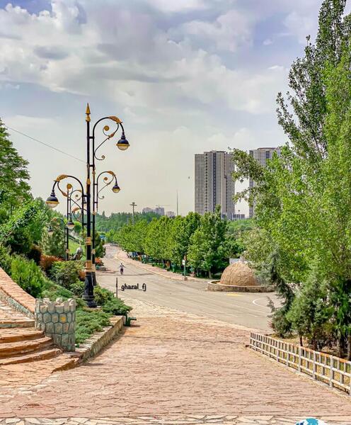 عکس پارک تهران در شب