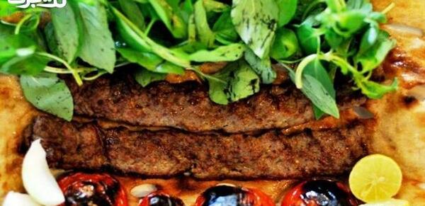 عکس رستوران شب چراغ مشهد