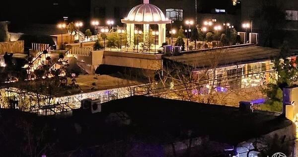عکس رستوران شب چراغ مشهد