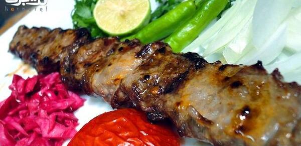 عکس رستوران شب چراغ مشهد