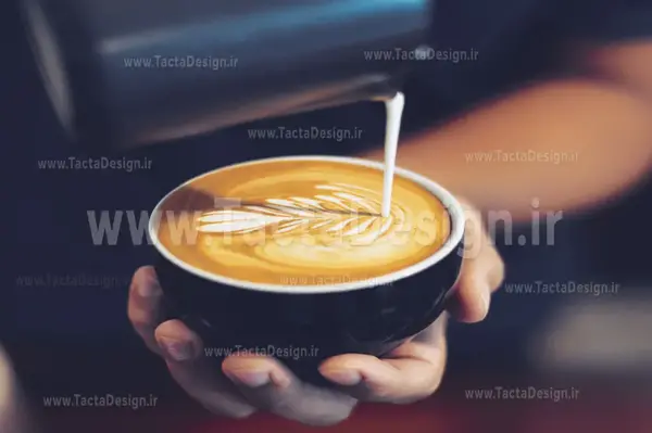 عکس سه بعدی روی قهوه