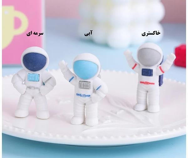 عکس فضانورد سه بعدی