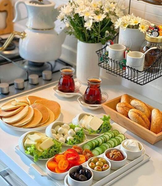 عکس صبحانه ساده برای مدرسه