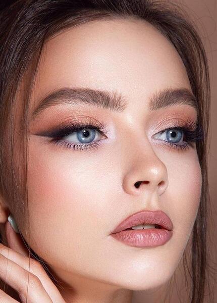 عکس میکاپ عروسکی ساده
