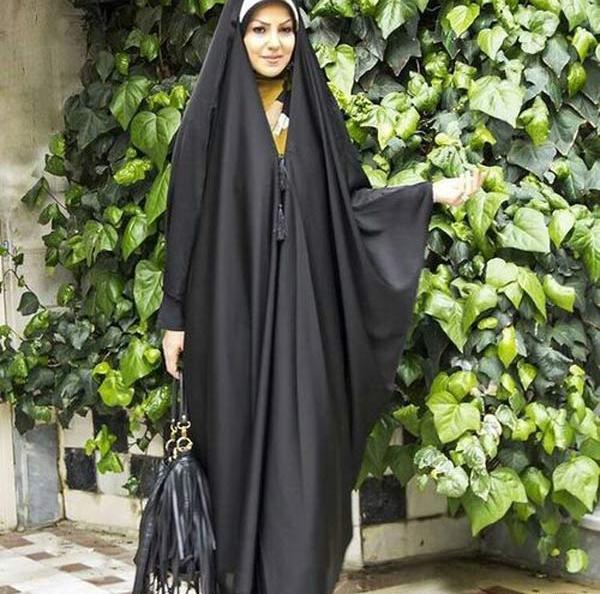 عکس چادر دانشجویی ساده