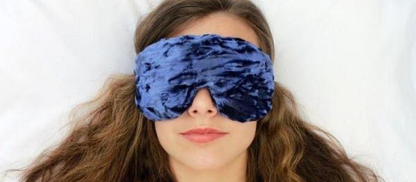 عکس چشم بند ساده