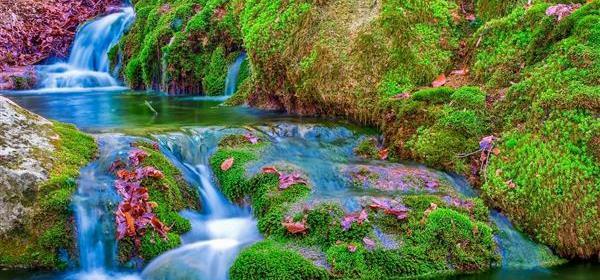 عکس آبشار ساده