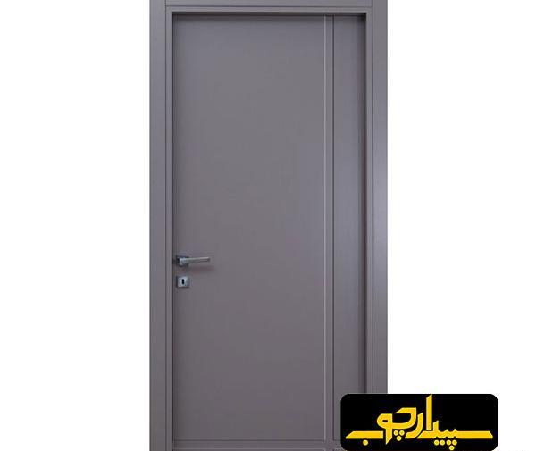عکس درب سفید اتاق
