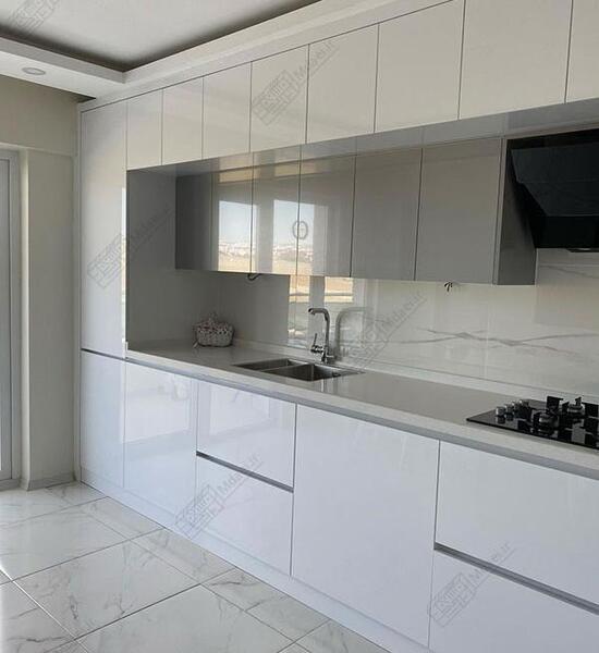 عکس کابینت آشپزخانه سفید طوسی