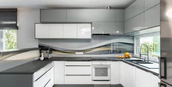 عکس کابینت آشپزخانه سفید طوسی