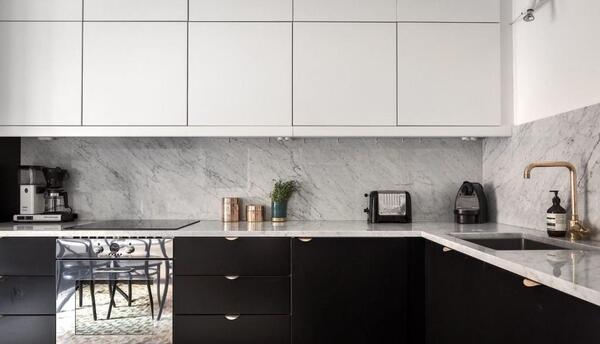 عکس کابینت آشپزخانه سفید مشکی