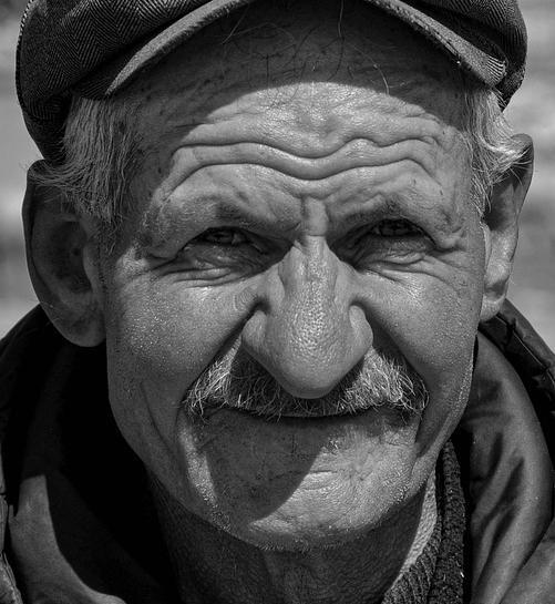 عکس سیاه سفید چهره مرد