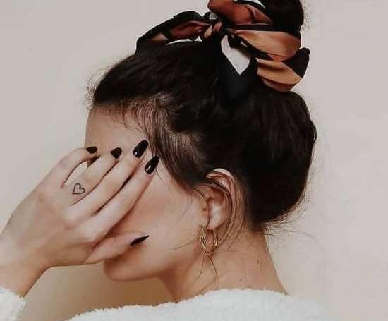 عکس دخترونه فیک سیاه و سفید