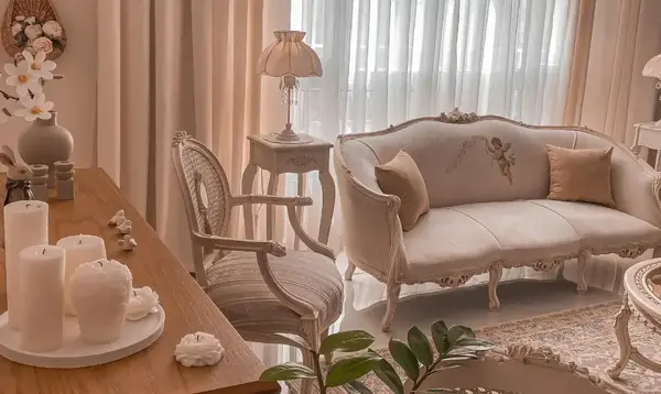 عکس مبل سفید قهوه ای