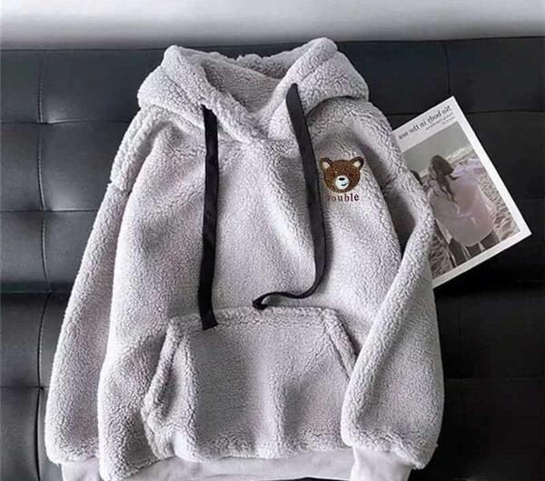 عکس هودی سفید دخترانه