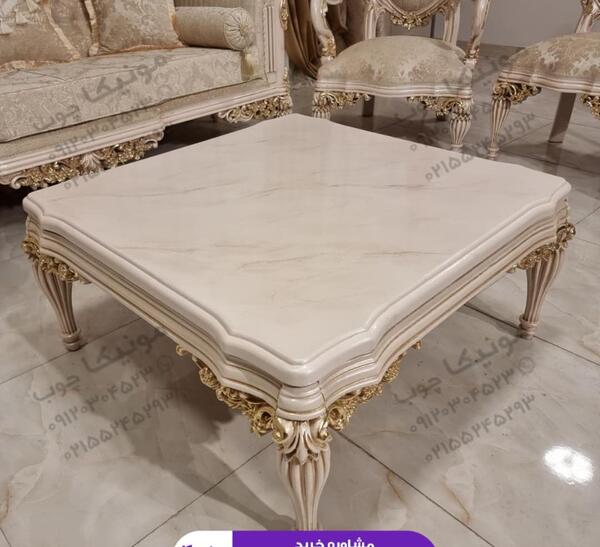 عکس مبل سفید طلایی