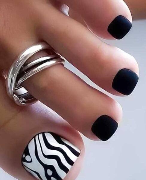 عکس ژلیش پا سفید