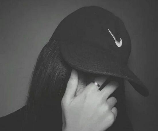 عکس پروفایل سفید بدون متن