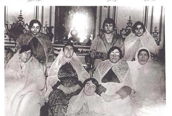 عکس یک پیرزن زشت