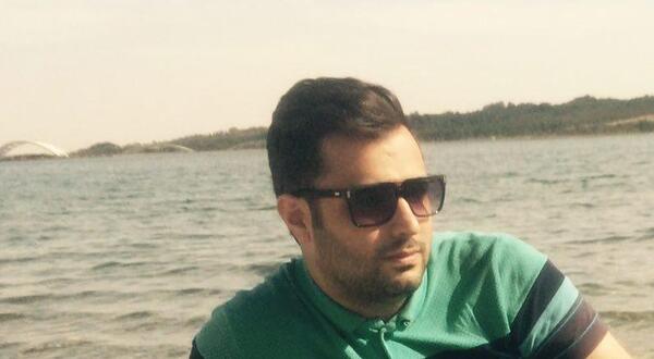 عکس زن زشت عینکی