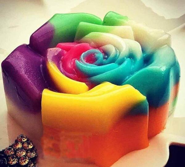 عکس ژله با قالب حبابی