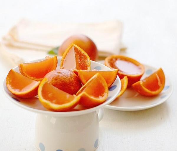 عکس تزیین ژله با پرتقال