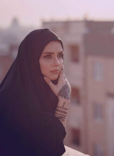 عکس پروفایل دختر خوشگل نیمرخ