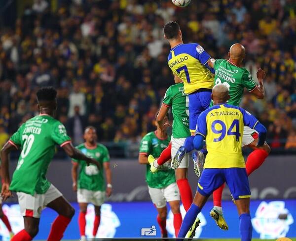 عکس رونالدو با شیر در النصر