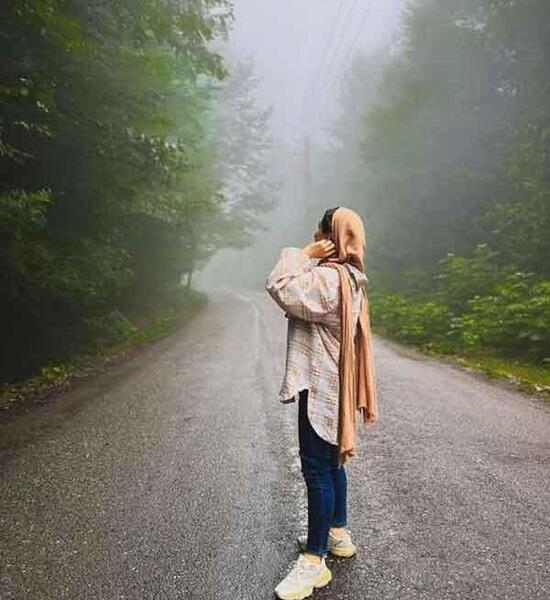 عکس زیبا دختر در طبیعت برای پروفایل