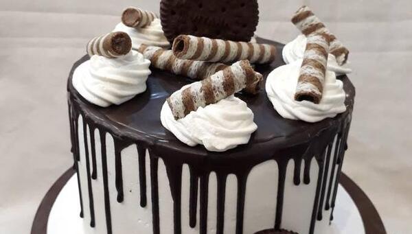 طرز چاپ عکس روی کیک تولد