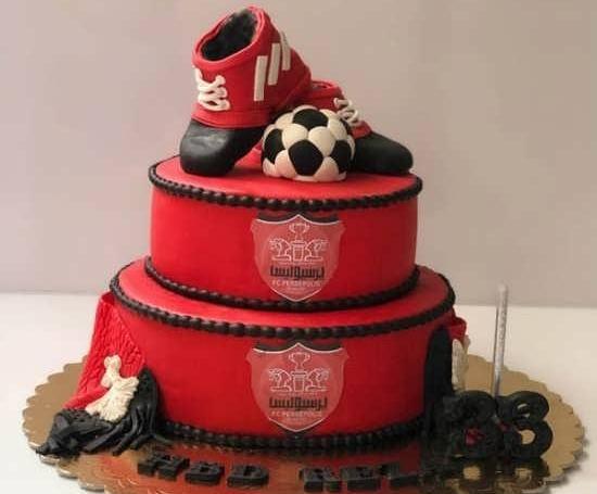 عکس پرسپولیس روی کیک تولد