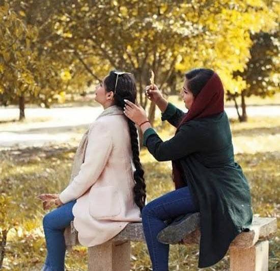 عکس با رفیق طبیعی