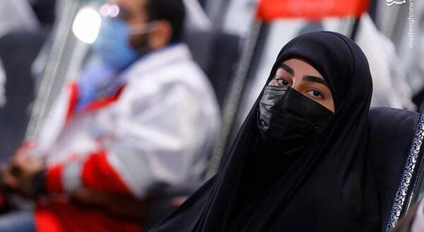 عکس سه رفیق چادری