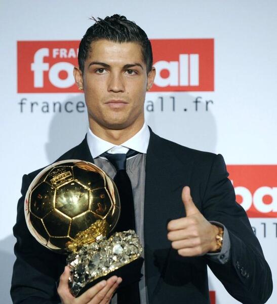 عکس توپ های طلای رونالدو