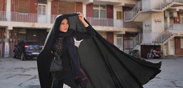عکس ریحانه پارسا در گشت ارشاد 3