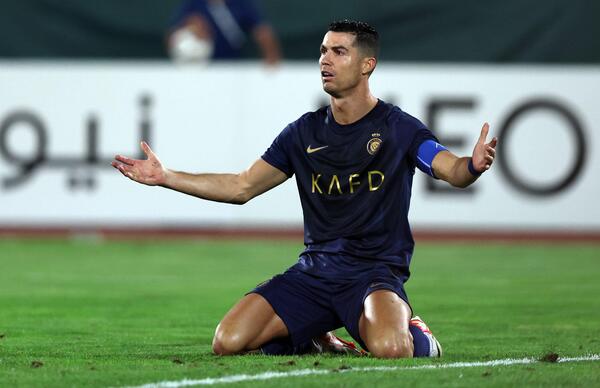 عکس ناراحتی رونالدو در النصر