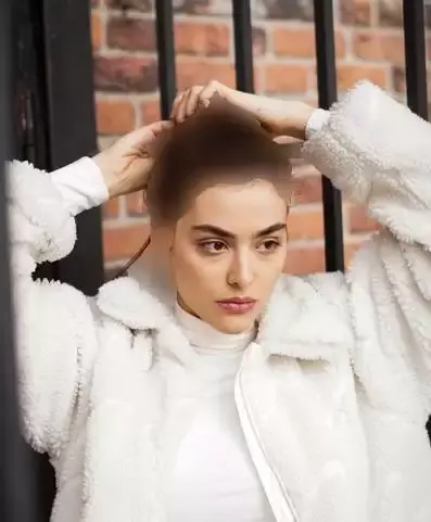 عکس های مدلینگ ریحانه پارسا در ترکیه
