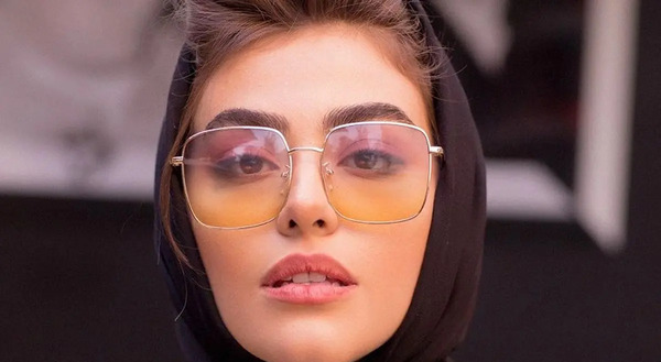 عکس های مدلینگ ریحانه پارسا در ترکیه