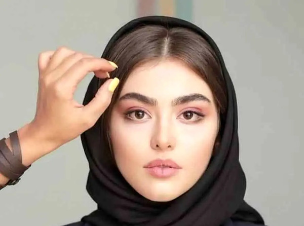 عکس هایی از ریحانه پارسا در ترکیه