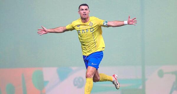 عکس رونالدو در النصر با کیفیت بالا
