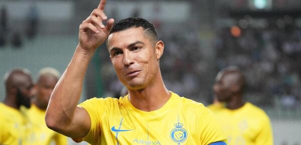 عکس فوتبالی رونالدو در النصر