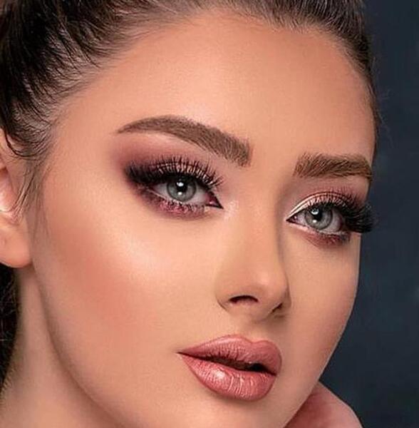 عکس آرایش ساده دخترانه